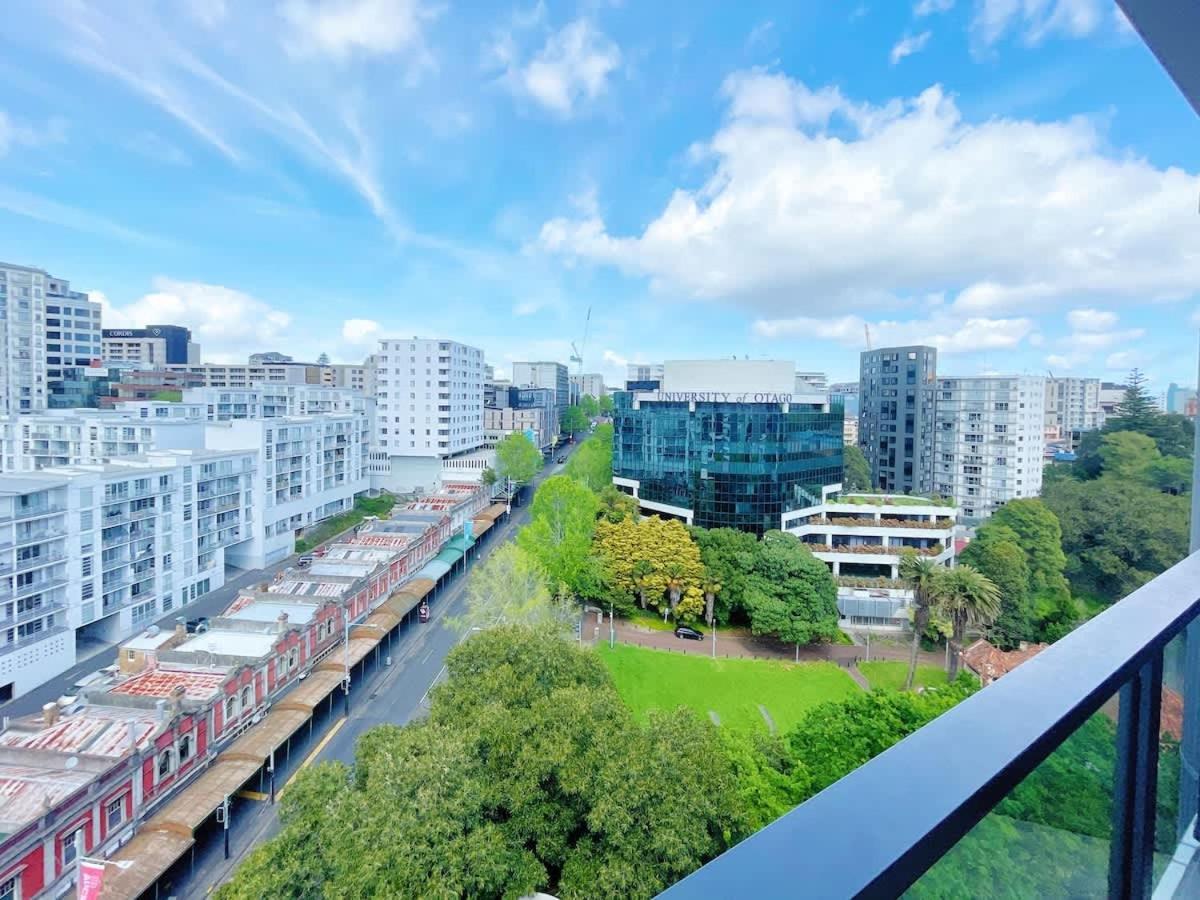 Designed Parkside Penthouse 2beds & 2baths - Pool Gym